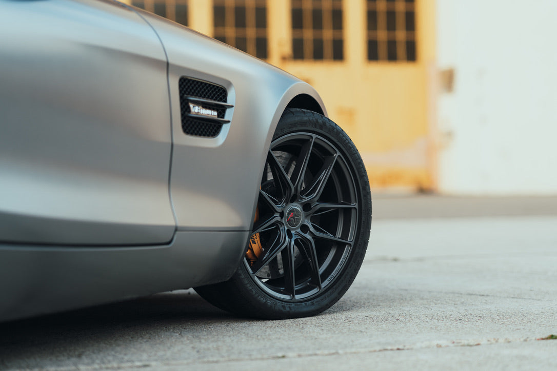 Mercedes AMG GTS